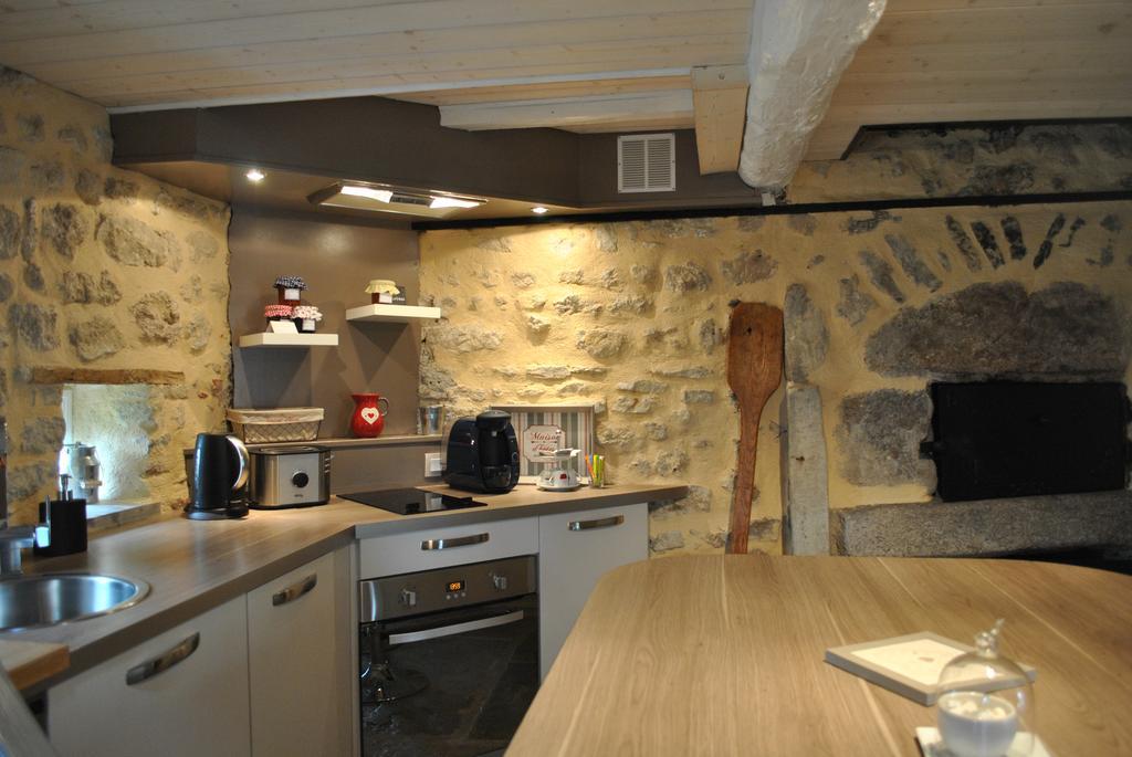 Auvergnat'Home Chaptuzat Exterior foto