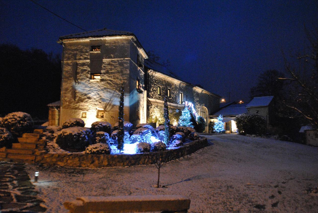 Auvergnat'Home Chaptuzat Exterior foto