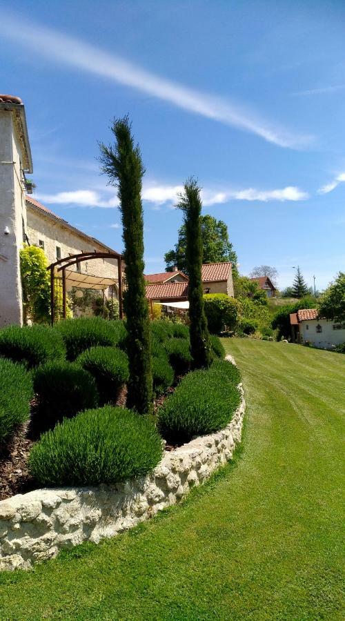 Auvergnat'Home Chaptuzat Exterior foto